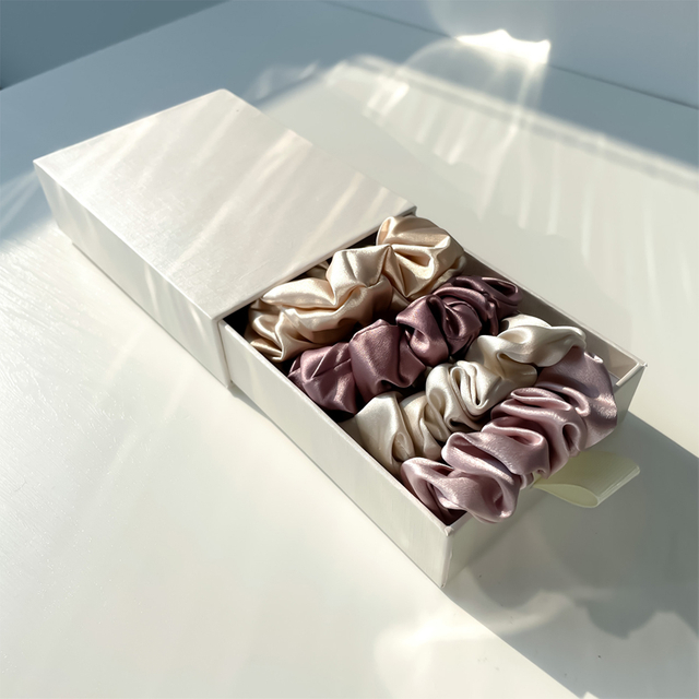 Chouchous en soie de mûrier doux, durables et confortables.